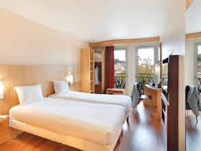 Hotel Ibis Étampes photo 1