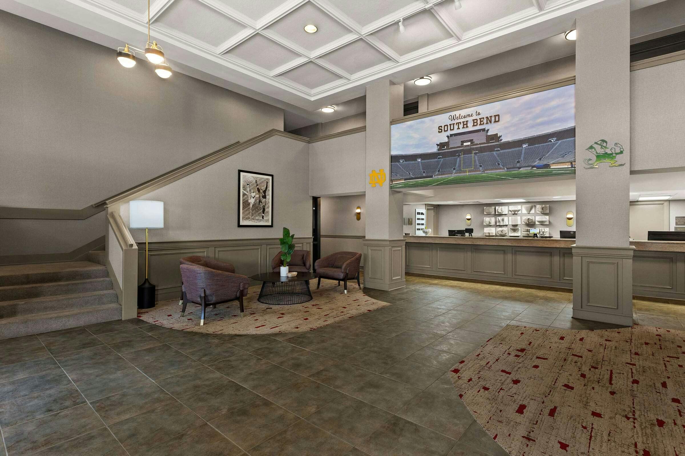 Hotel Wingate by Wyndham South Bend/Notre Dame photo 1