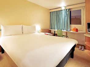 Hotel Ibis Strasbourg Aéroport Le Zénith photo 1