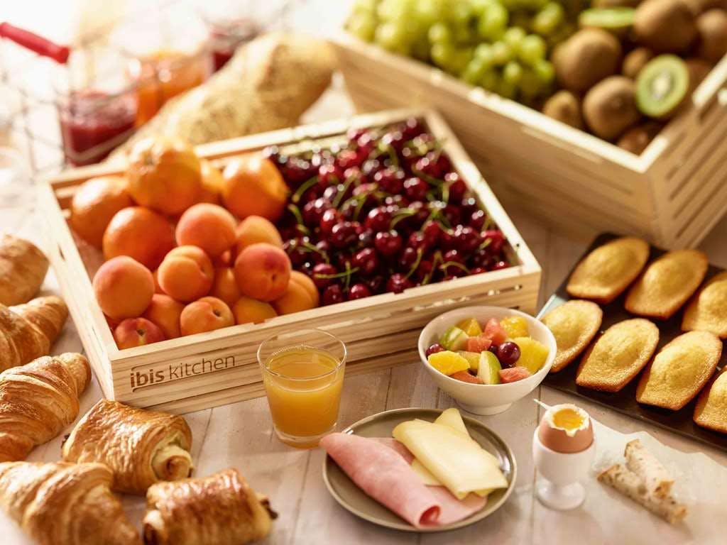 Hotel Ibis Strasbourg Aéroport Le Zénith photo 3