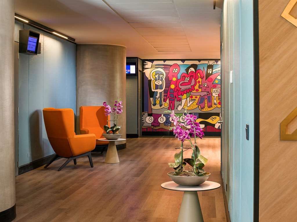 Hotel Novotel Santiago Las Condes photo 2