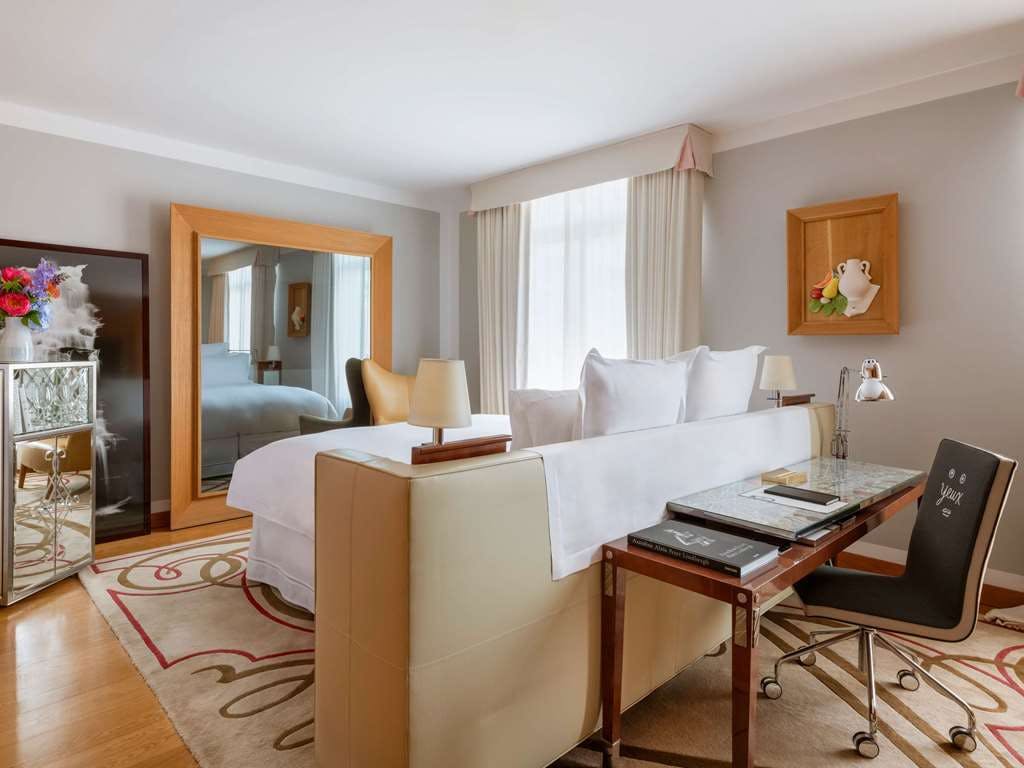 Hotel Le Royal Monceau Raffles Paris photo 5