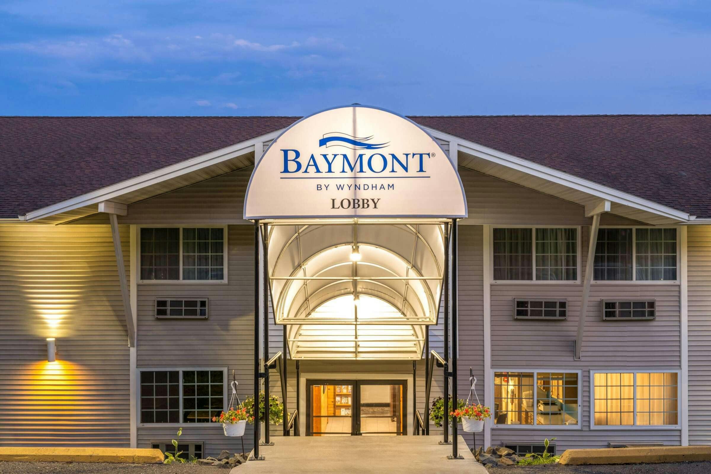 Hotel Baymont Duluth/Spirit Mountain photo 2