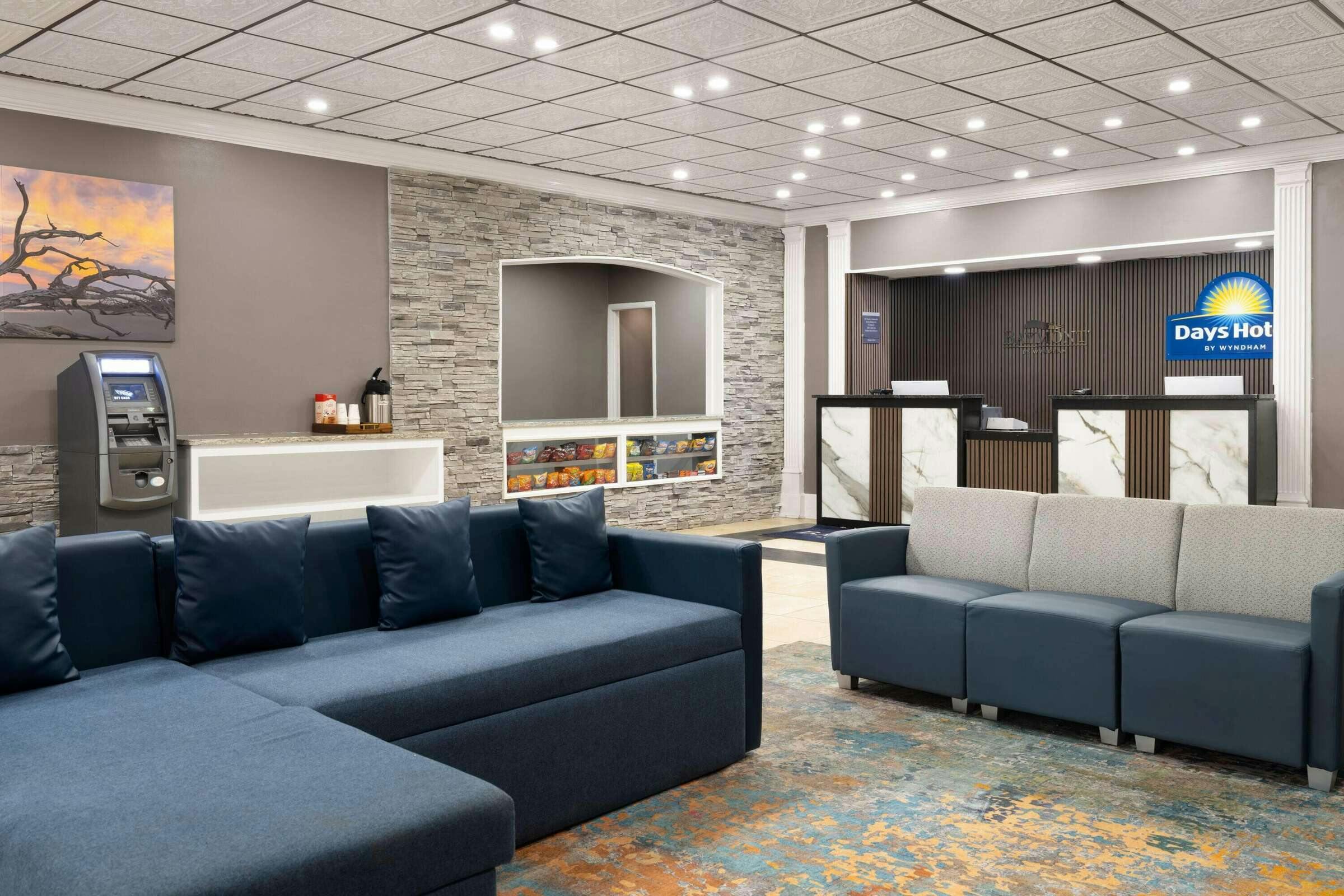 Hotel Baymont Williamsburg I-64 photo 2