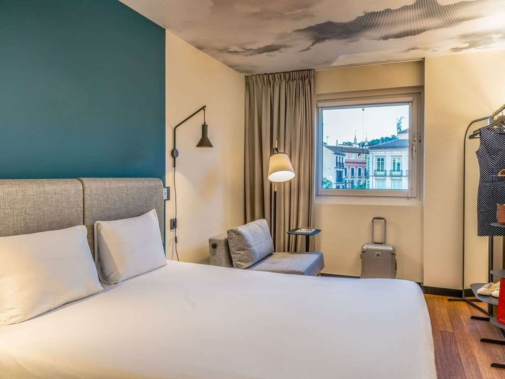 Hotel Ibis Malaga Centro Ciudad photo 5