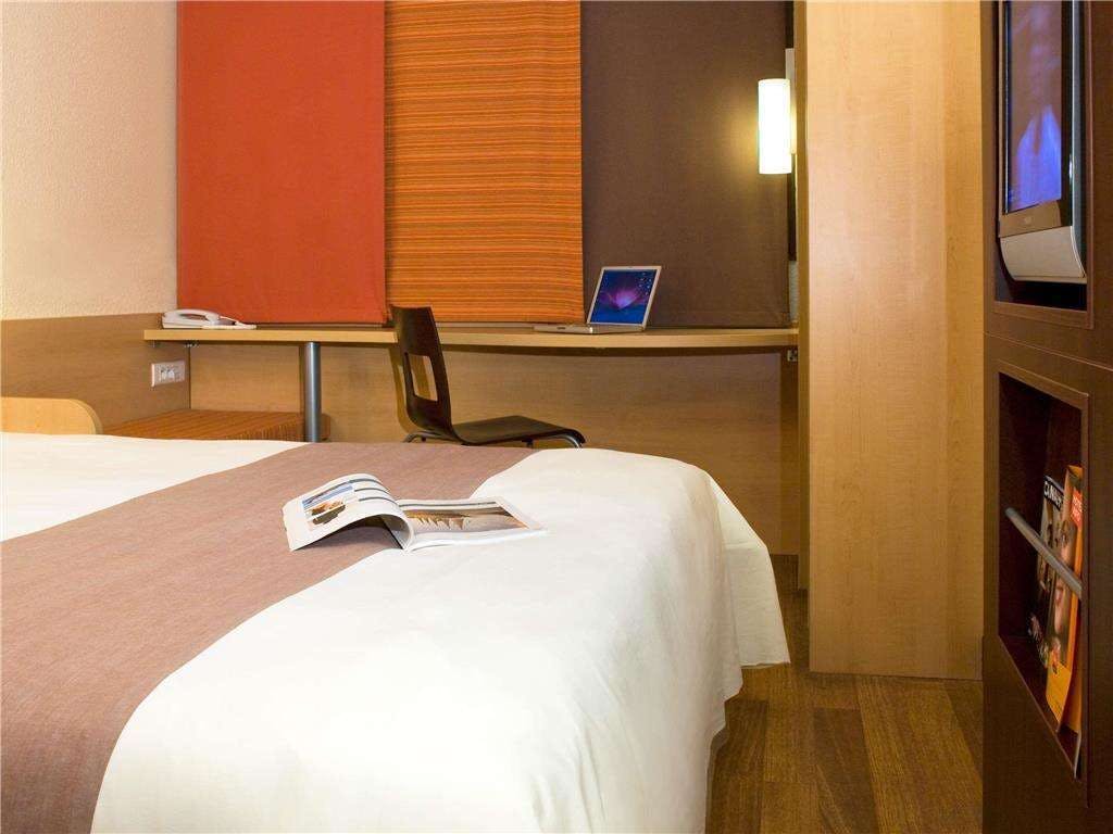 Hotel Ibis Carlisle City Centre photo 1