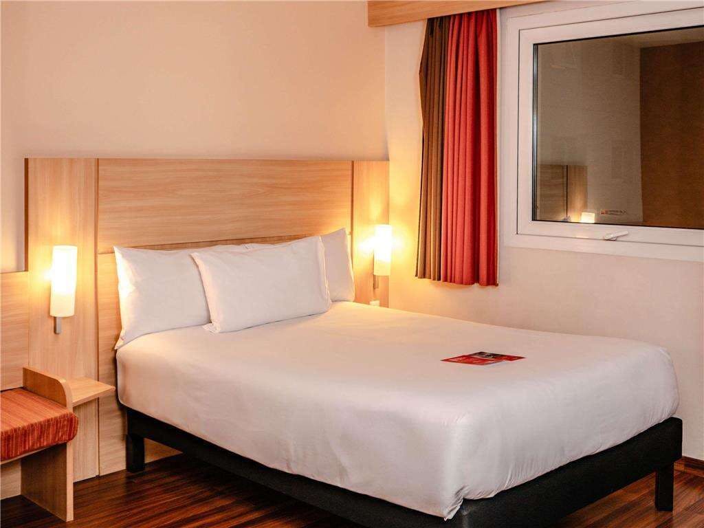 Hotel Ibis Lima Larco Miraflores photo 2