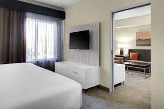 Hotel Holiday Inn Windsor Wine Country photo 5