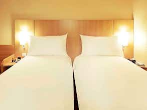 Hotel Ibis Nantes Centre Tour Bretagne photo 3