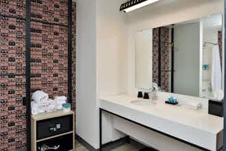Hotel Aloft Charlotte Airport photo 3