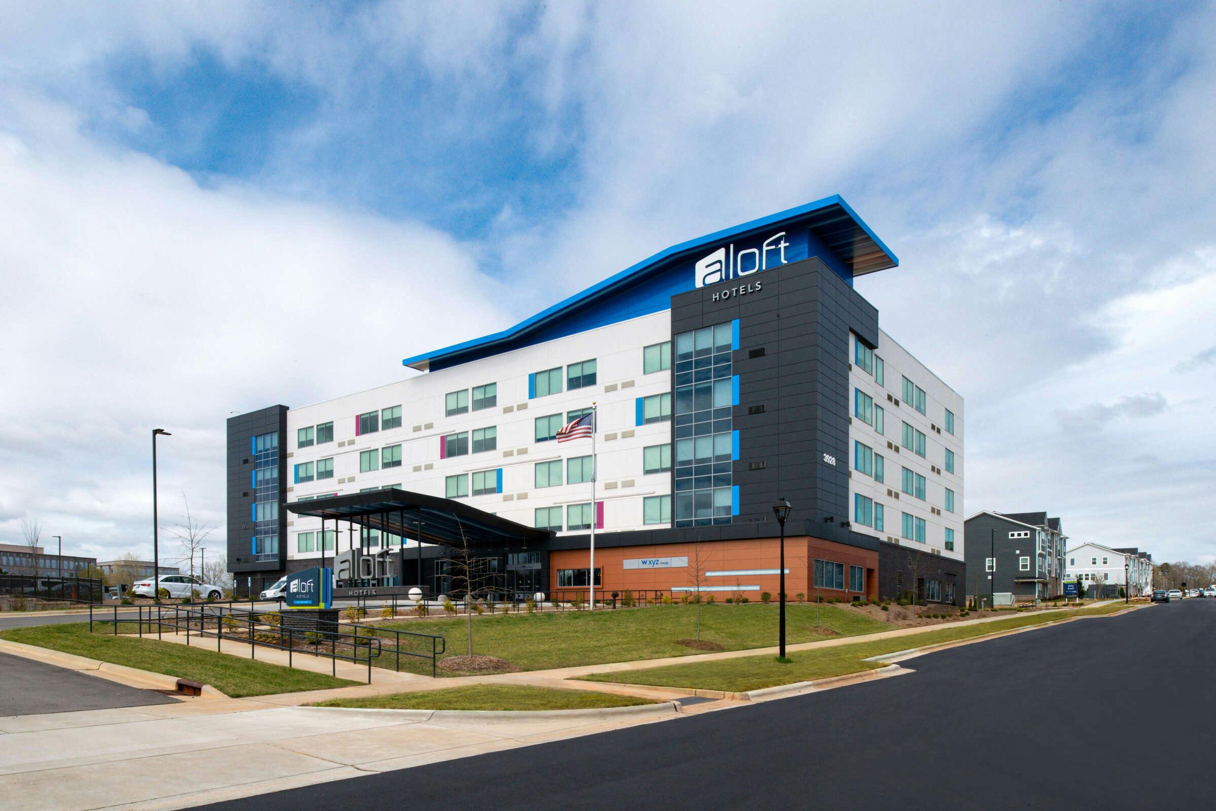 Aloft Charlotte Airport