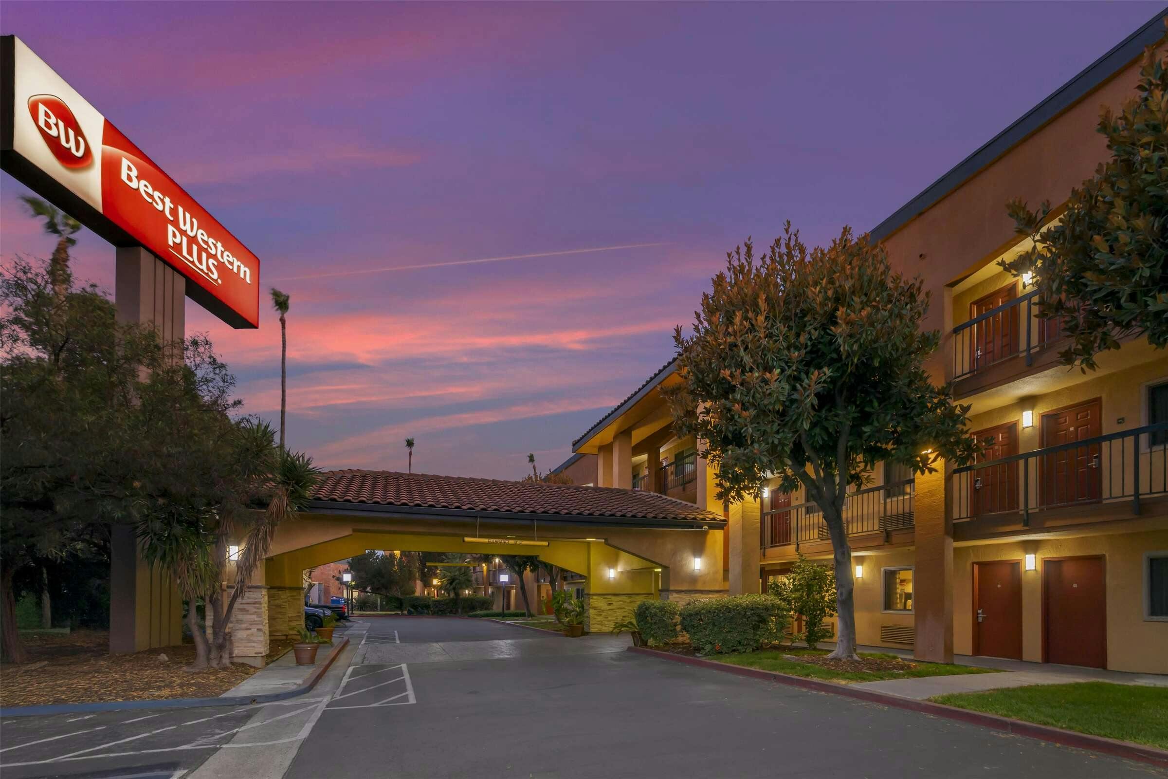 Best Western Plus Pleasanton Inn