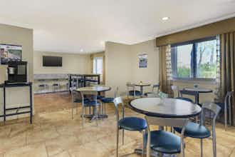Hotel Best Western Plus Pleasanton Inn photo 5