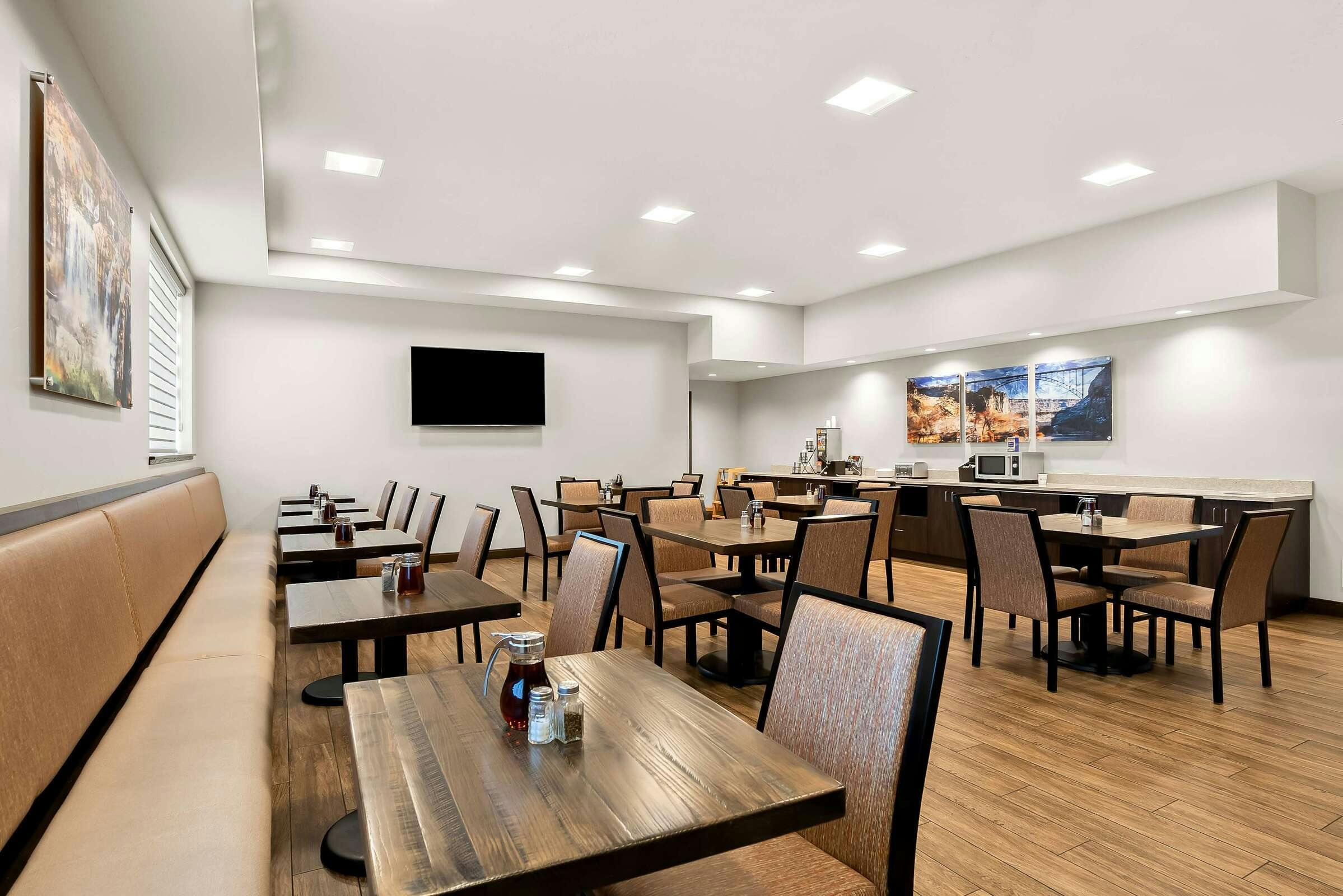 Hotel Best Western Sawtooth Inn & Suites photo 3