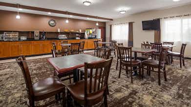 Hotel Best Western Plus Wakeeney Inn & Suites photo 3