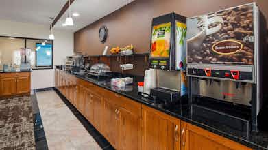 Hotel Best Western Plus Wakeeney Inn & Suites photo 5