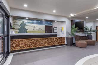 Hotel Best Western Plus Denton Inn & Suites photo 2