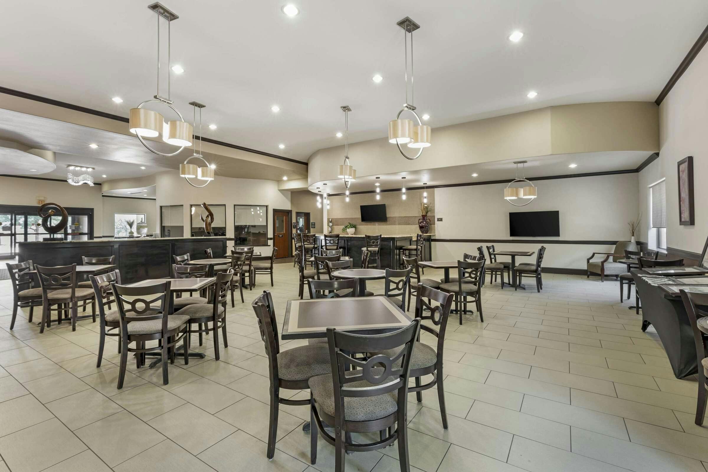 Hotel Best Western Plus Texoma Hotel & Suites photo 1