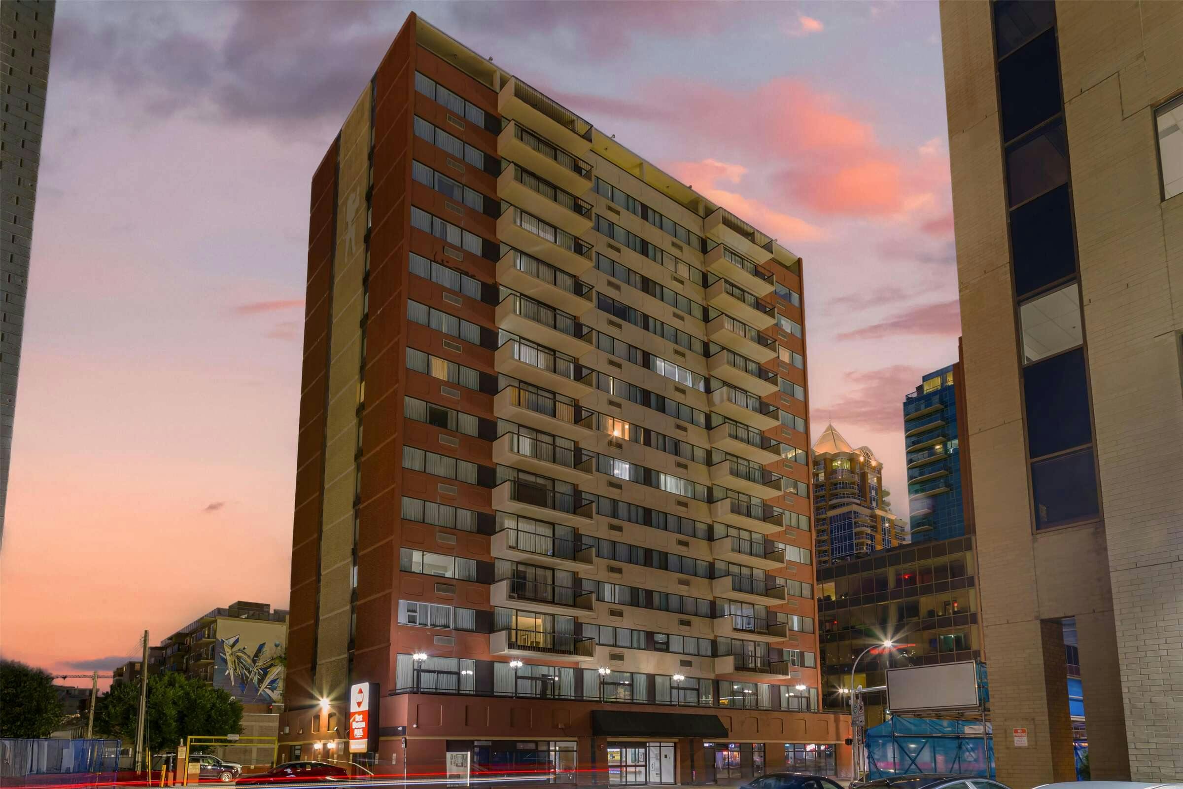 Best Western Plus Suites Downtown