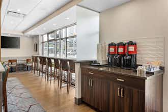 Hotel Best Western Plus Suites Downtown photo 1