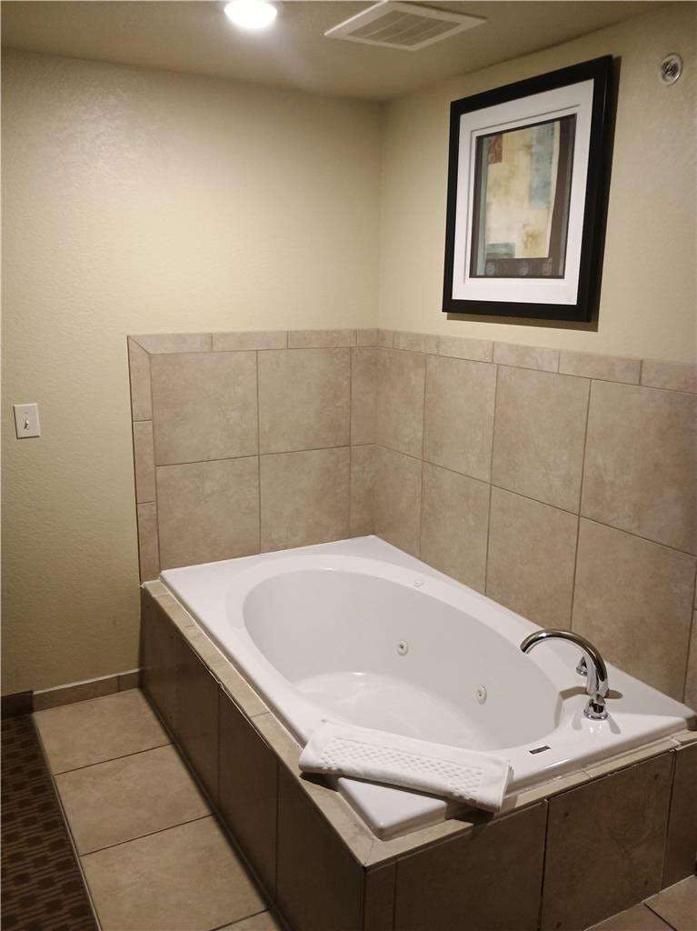 Hotel Sure Stay By Best Western Salem photo 3