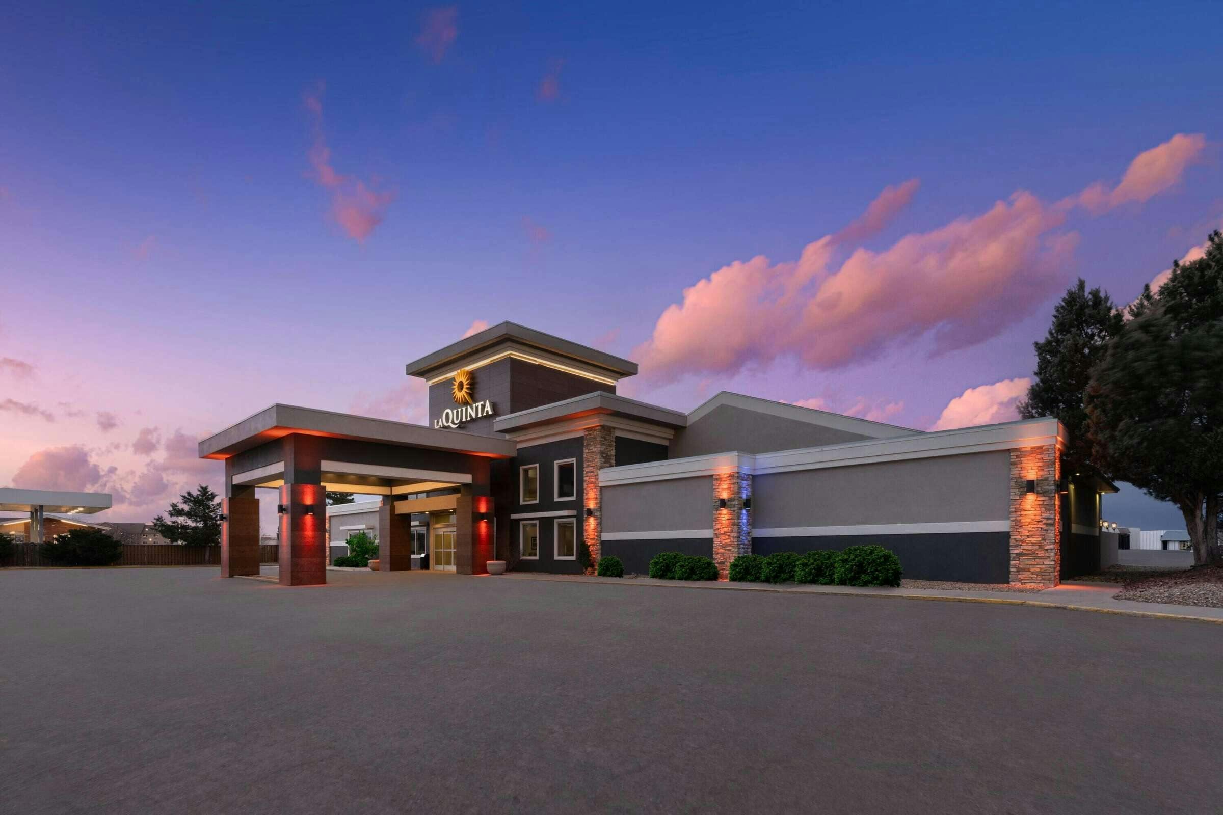 Hotel La Quinta Inn by Wyndham Fort Collins photo 2