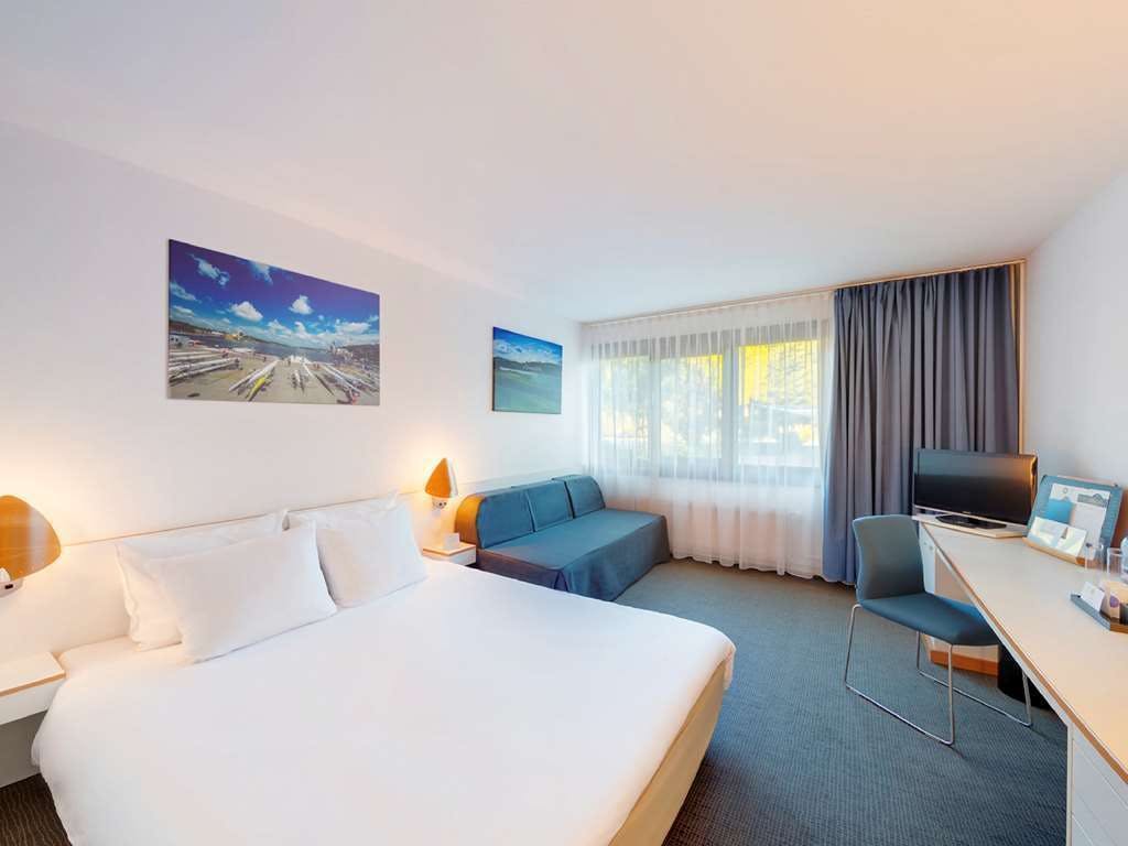 Hotel Novotel Poznan Malta photo 3