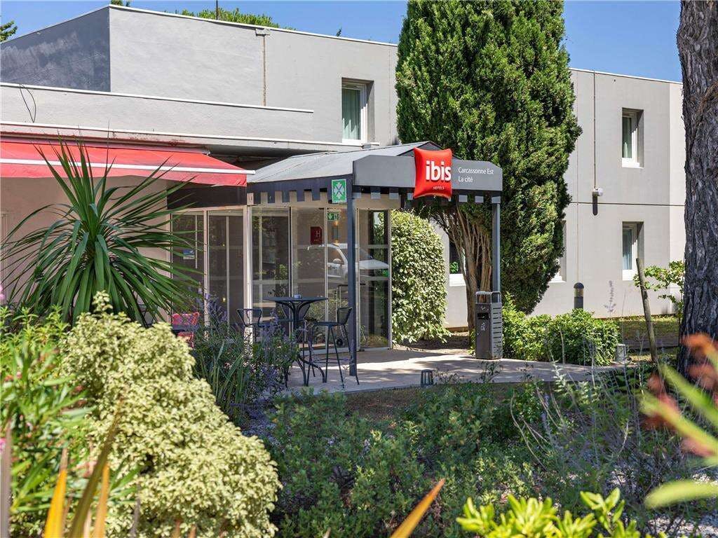 Ibis Carcassonne Est La Cité