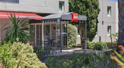 Ibis Carcassonne Est La Cité