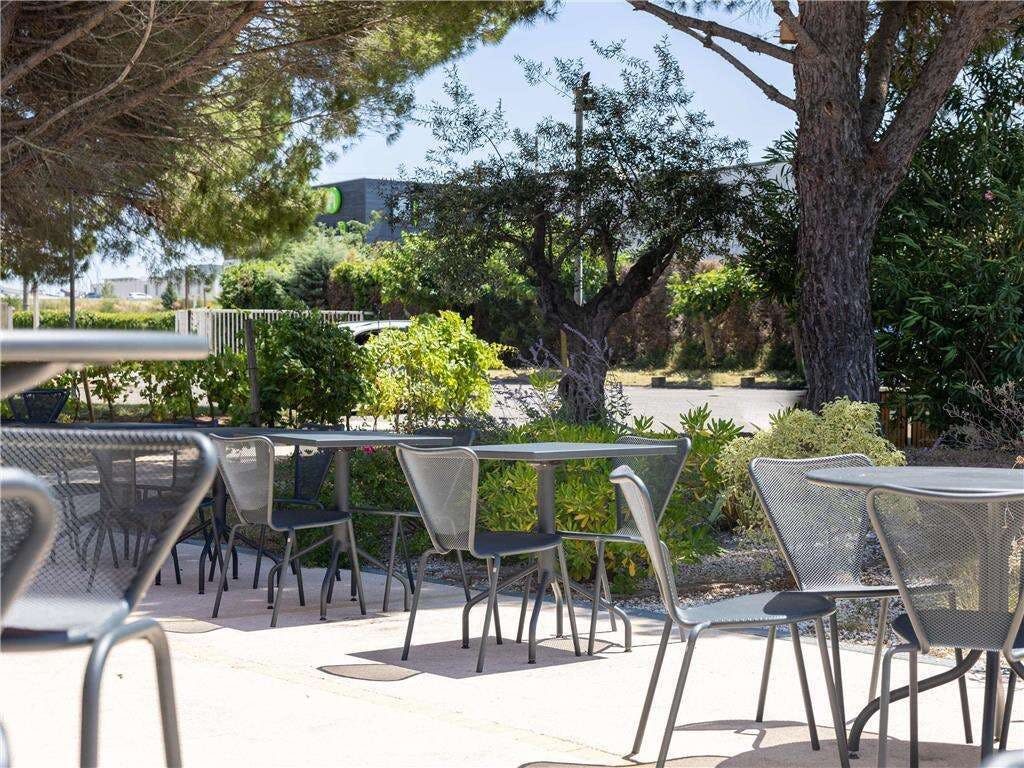 Hotel Ibis Carcassonne Est La Cité photo 2