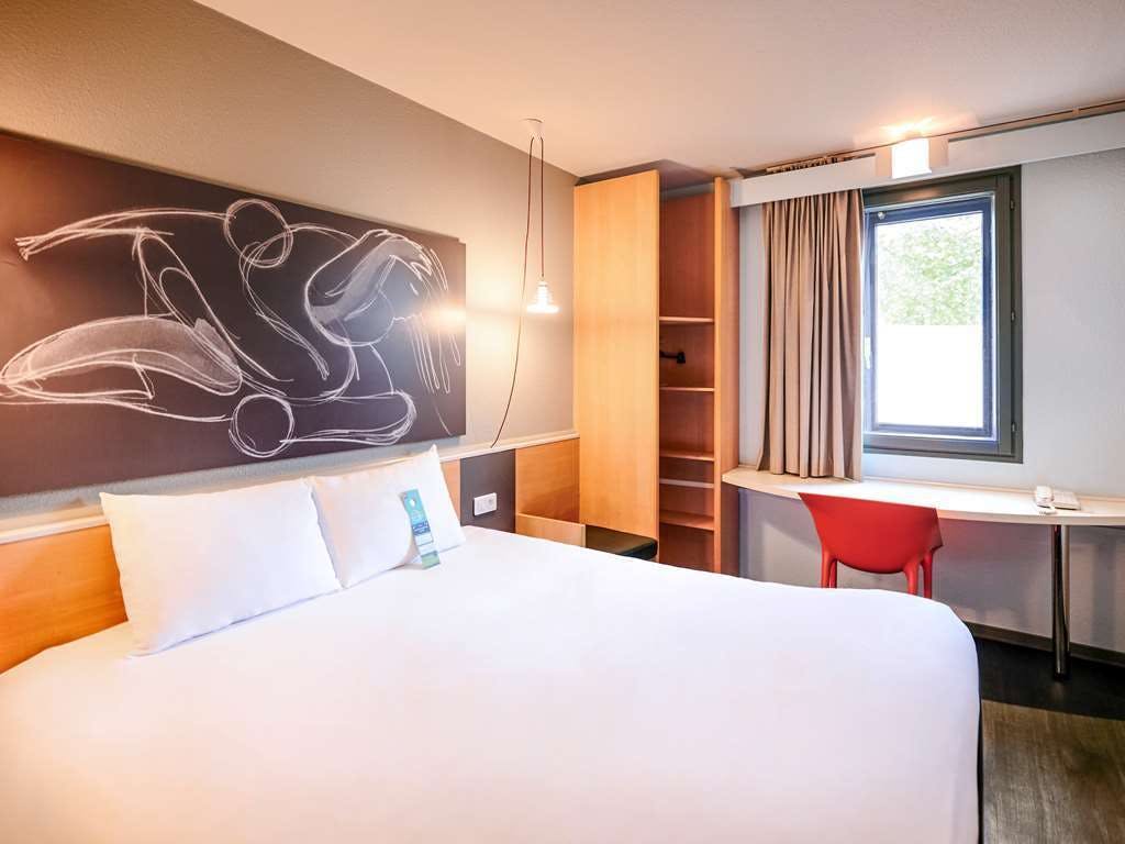 Hotel Ibis Lyon Gerland Musée Des Confluences photo 2