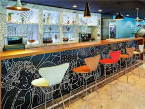 Hotel Ibis Bordeaux Lac photo 3
