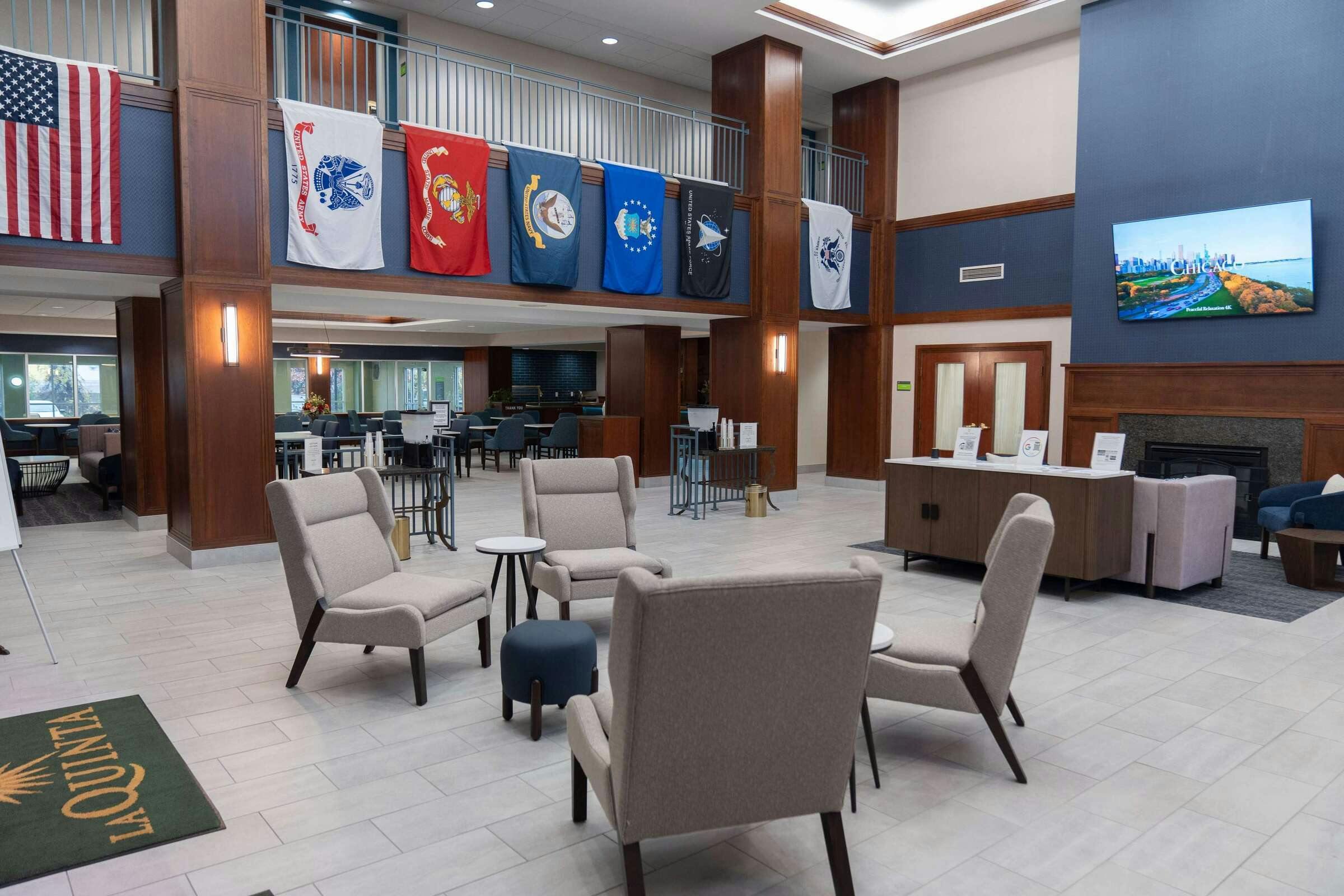 Hotel La Quinta Inn & Suites by Wyndham Bannockburn-Deerfield photo 4