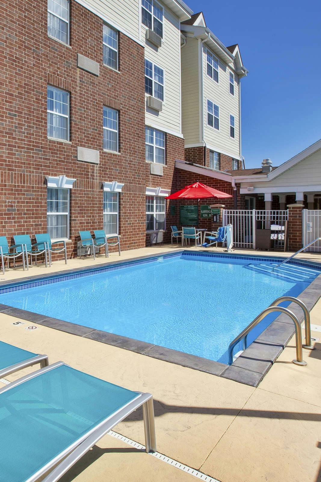 Hotel TownePlace Suites Minneapolis-St. Paul Airport - Eagan photo 1