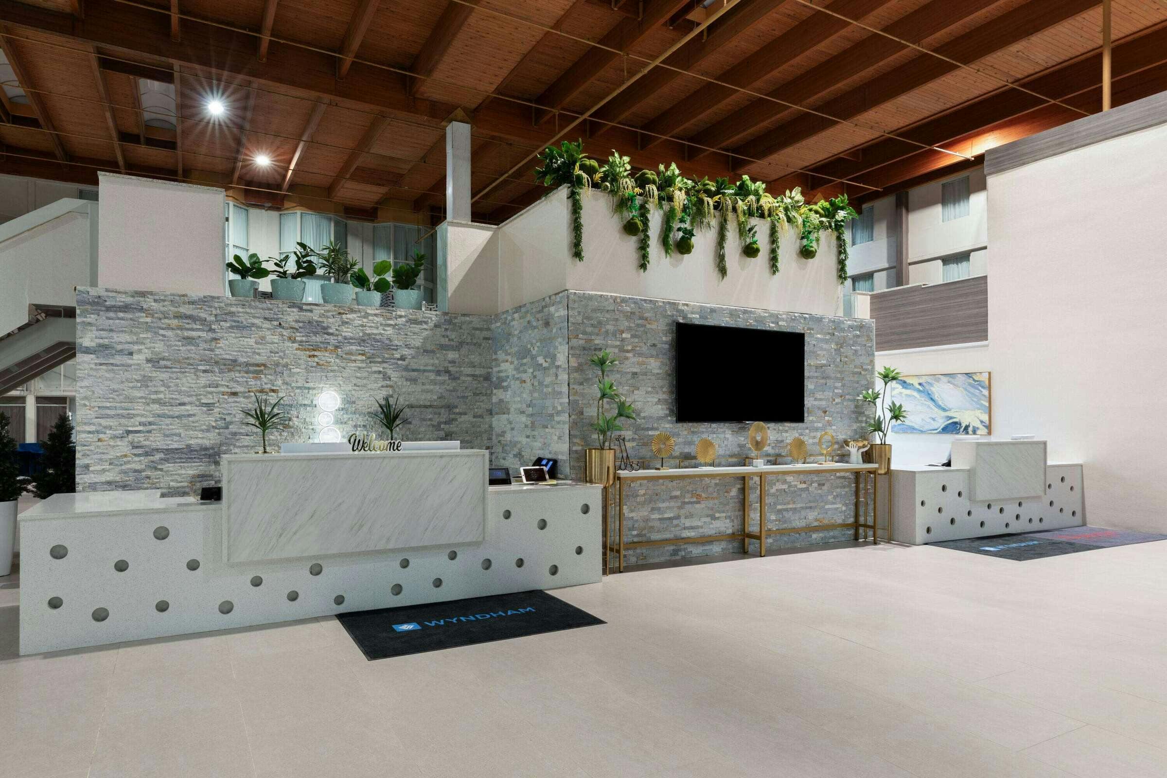 Hotel Wyndham DFW Airport photo 4