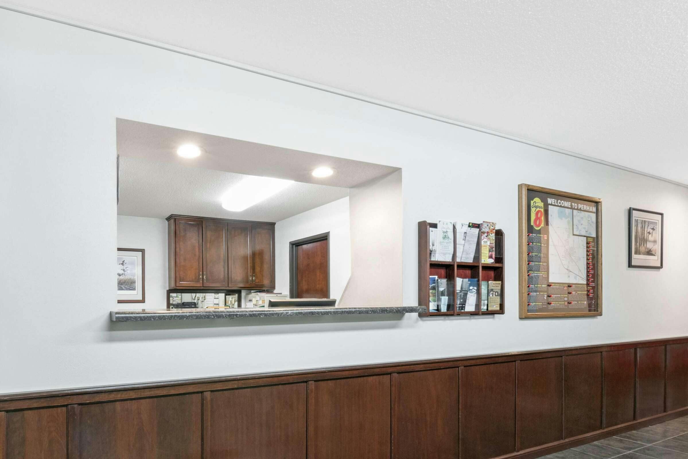 Hotel Super 8 Perham photo 1