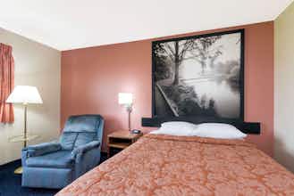 Hotel Super 8 Perham photo 5