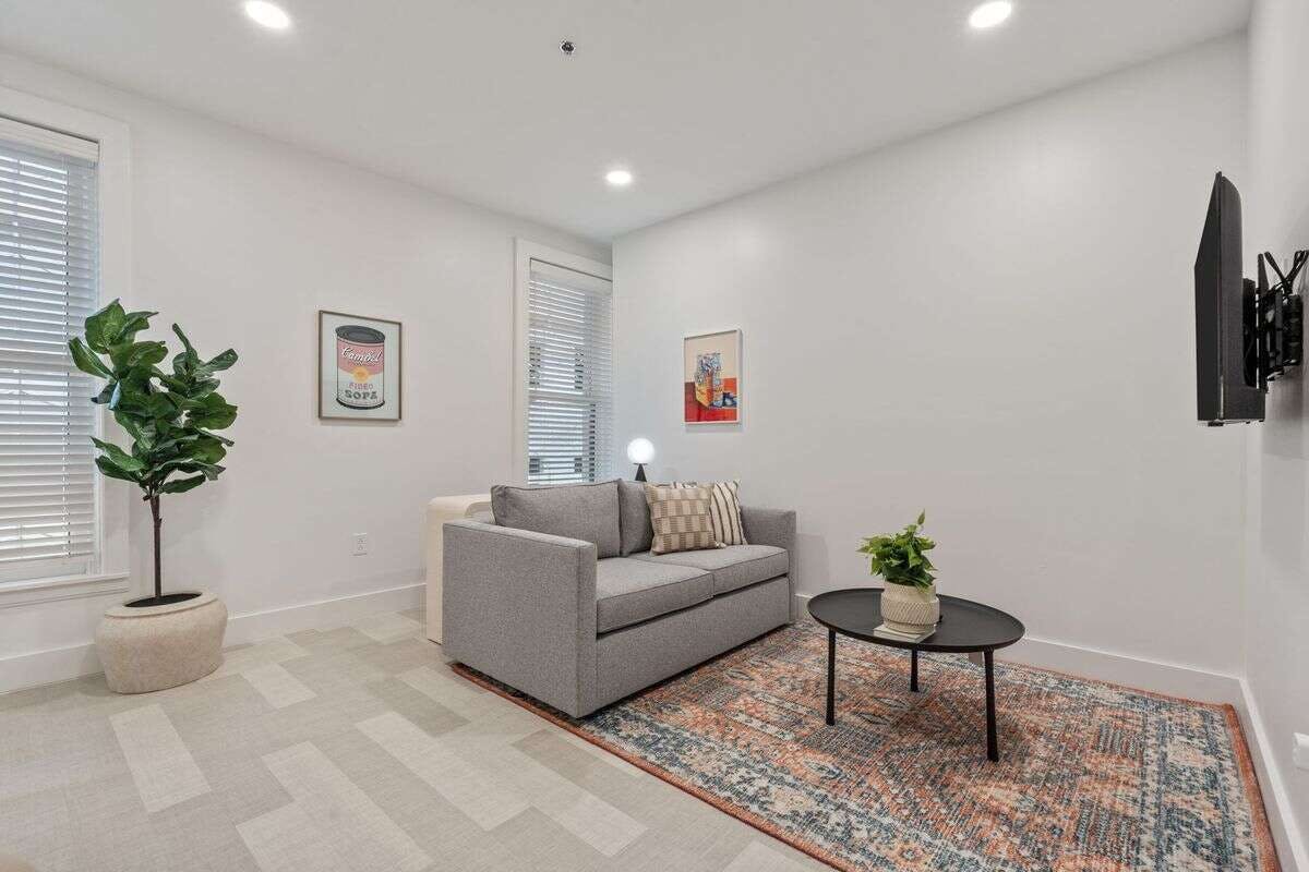 Hotel The Continental, Hosted by Placemakr photo 3