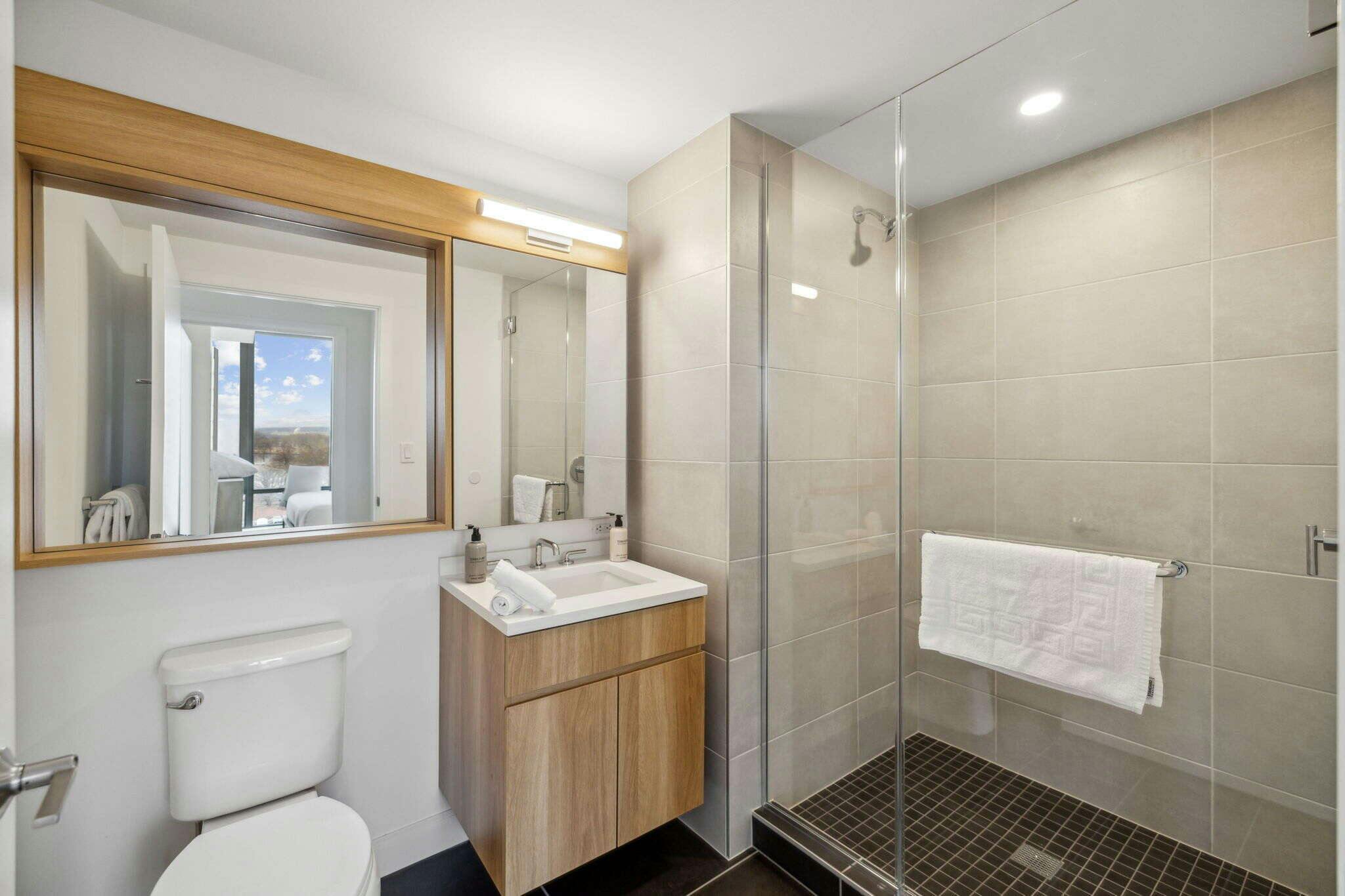 Hotel Placemakr Buzzard Point photo 5