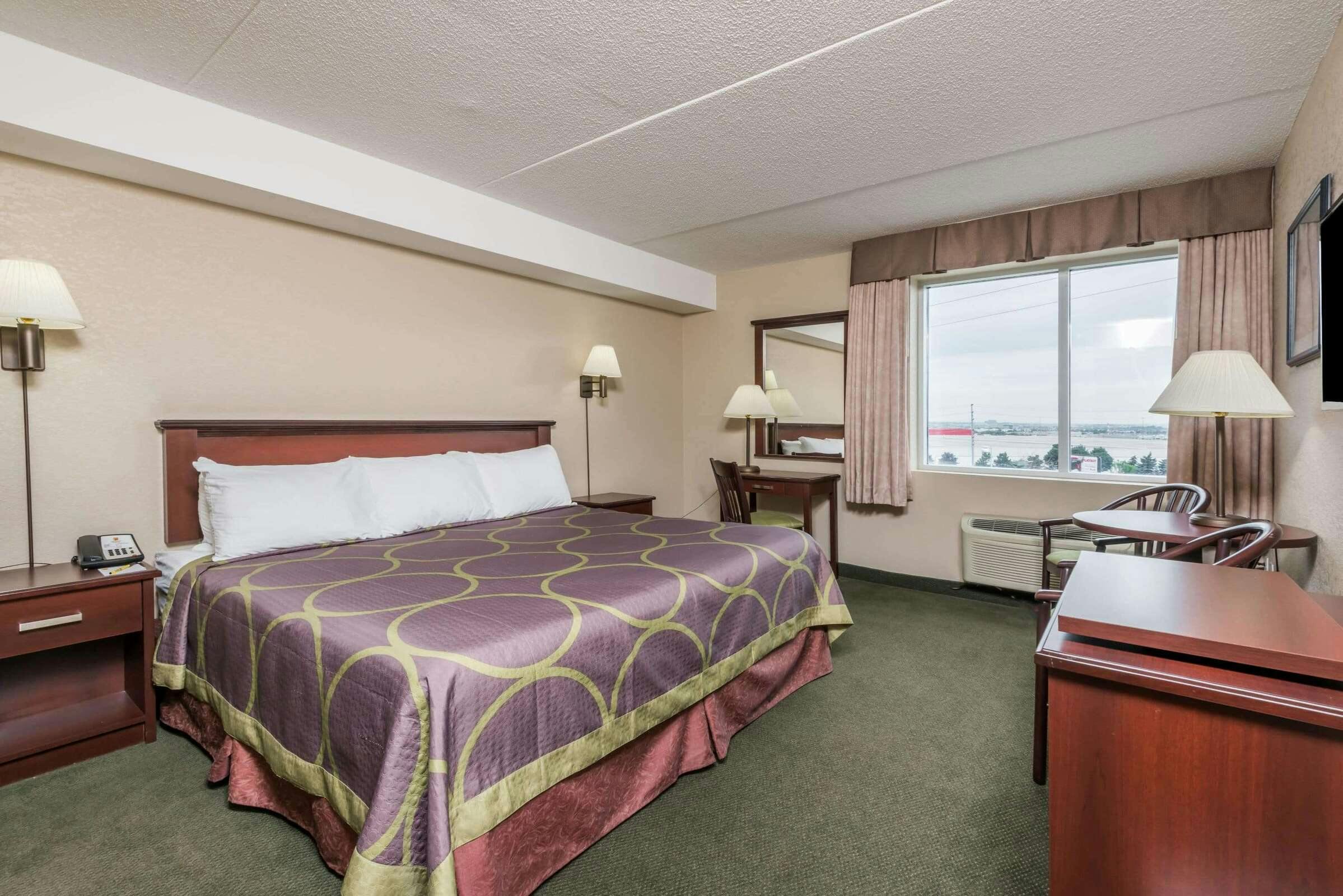 Hotel Super 8 Mississauga photo 4