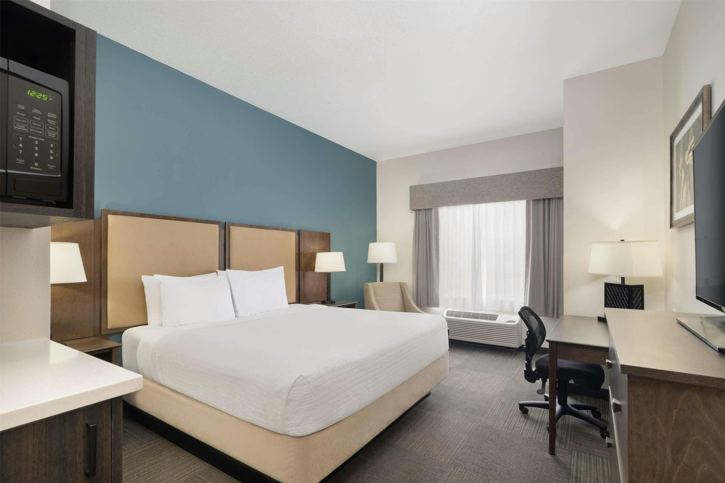 Hotel Best Western Plus Frontier Inn photo 2