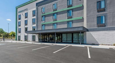 ECHO Suites Extended Stay by Wyndham Reno