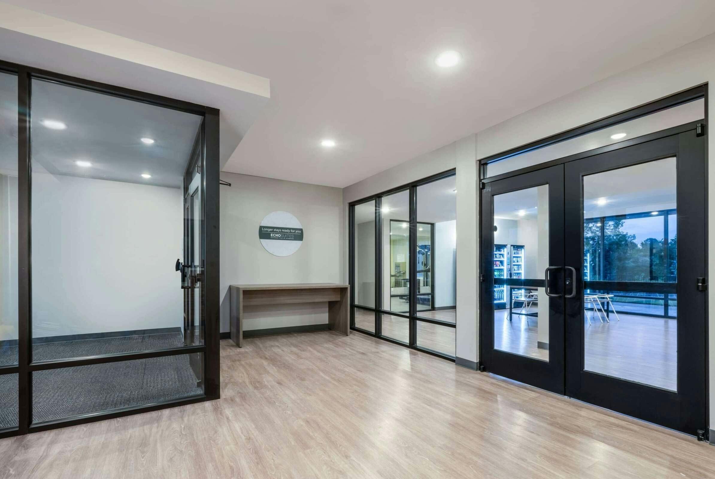 Hotel ECHO Suites Extended Stay by Wyndham Nashville/ Gallatin photo 3