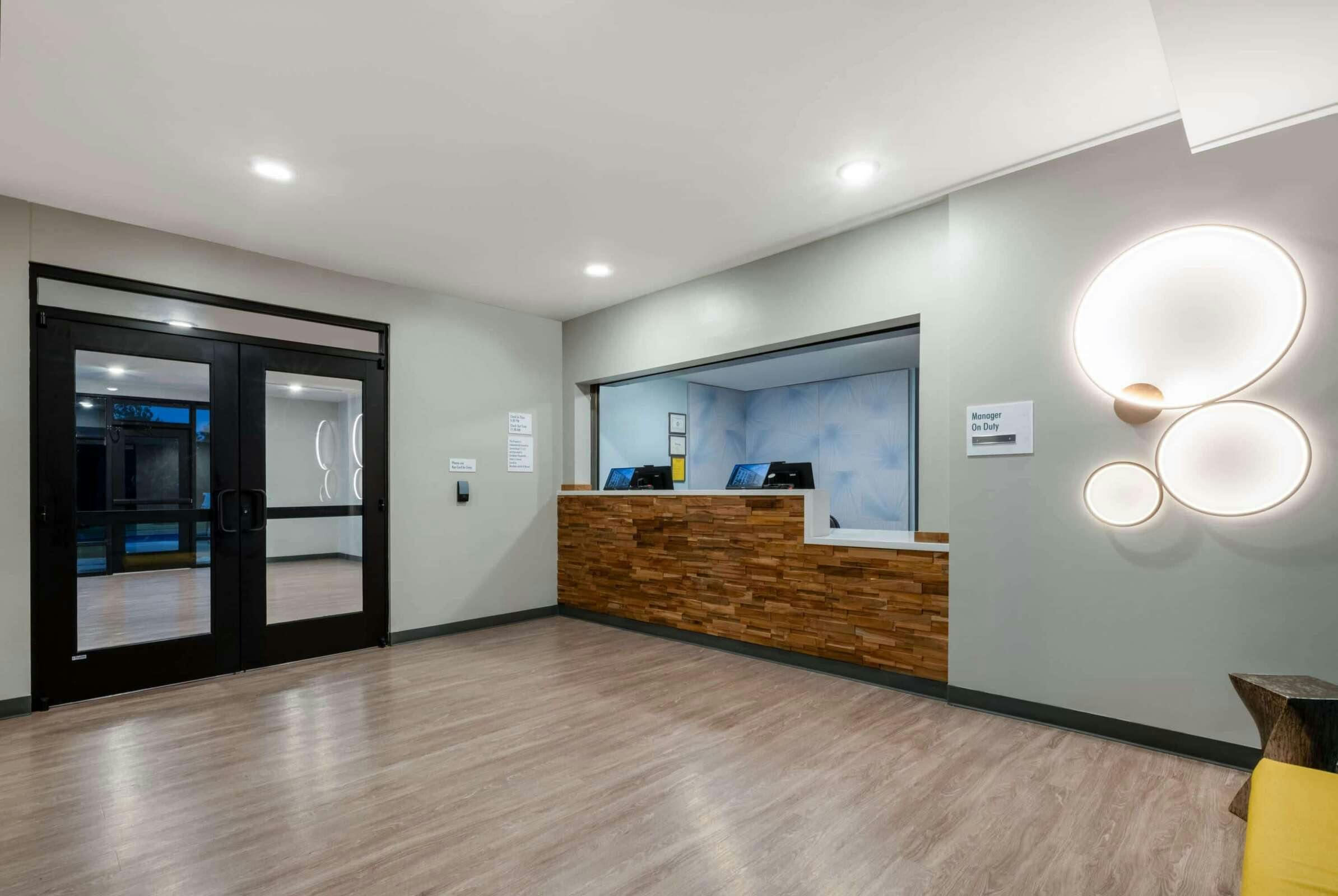 Hotel ECHO Suites Extended Stay by Wyndham Nashville/ Gallatin photo 4