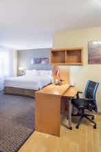 Hotel Towneplace Suites By Marriott Portland Hillsboro photo 2