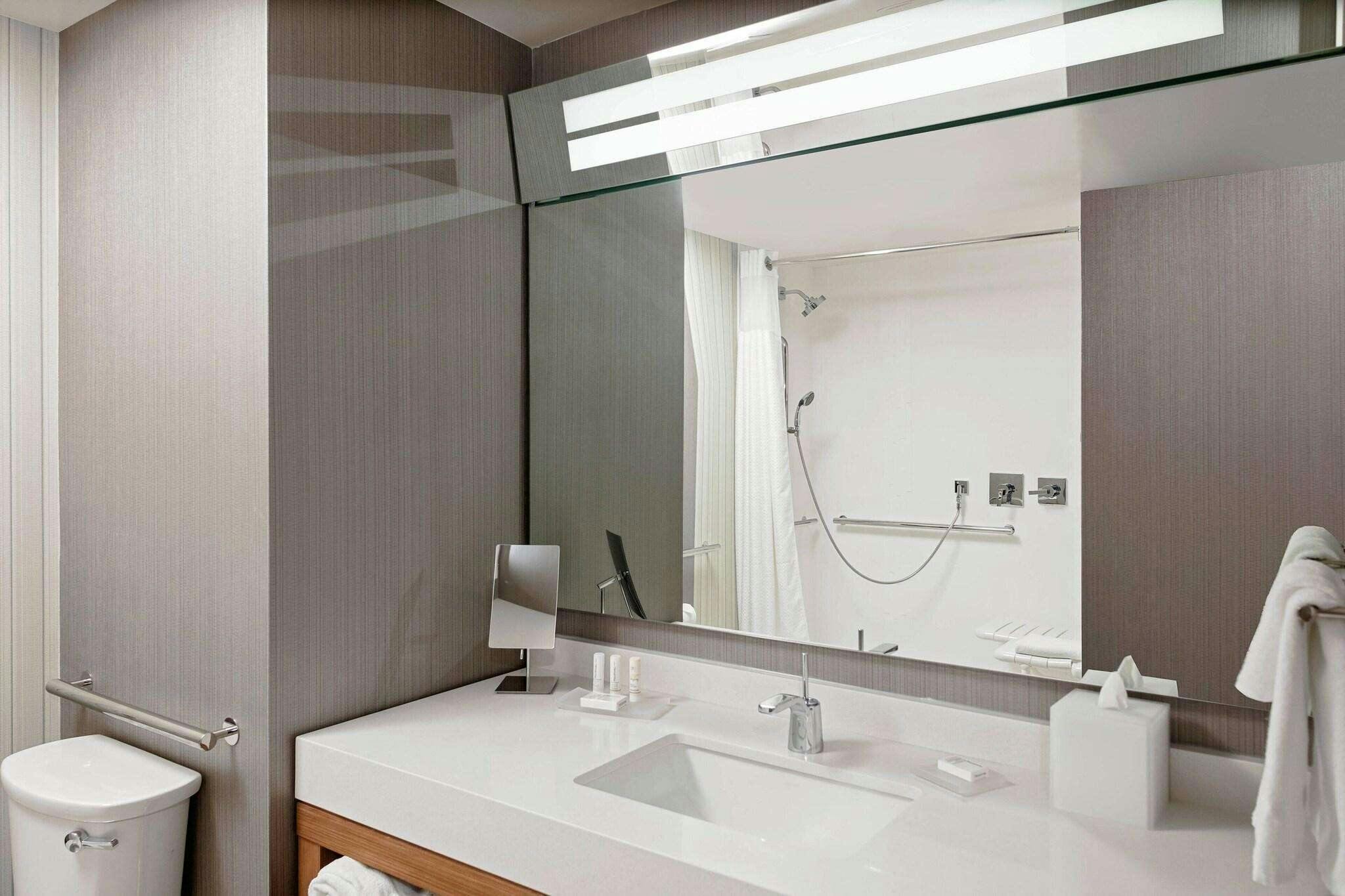 Hotel Courtyard by Marriott Pasco Tri-Cities Airport photo 2