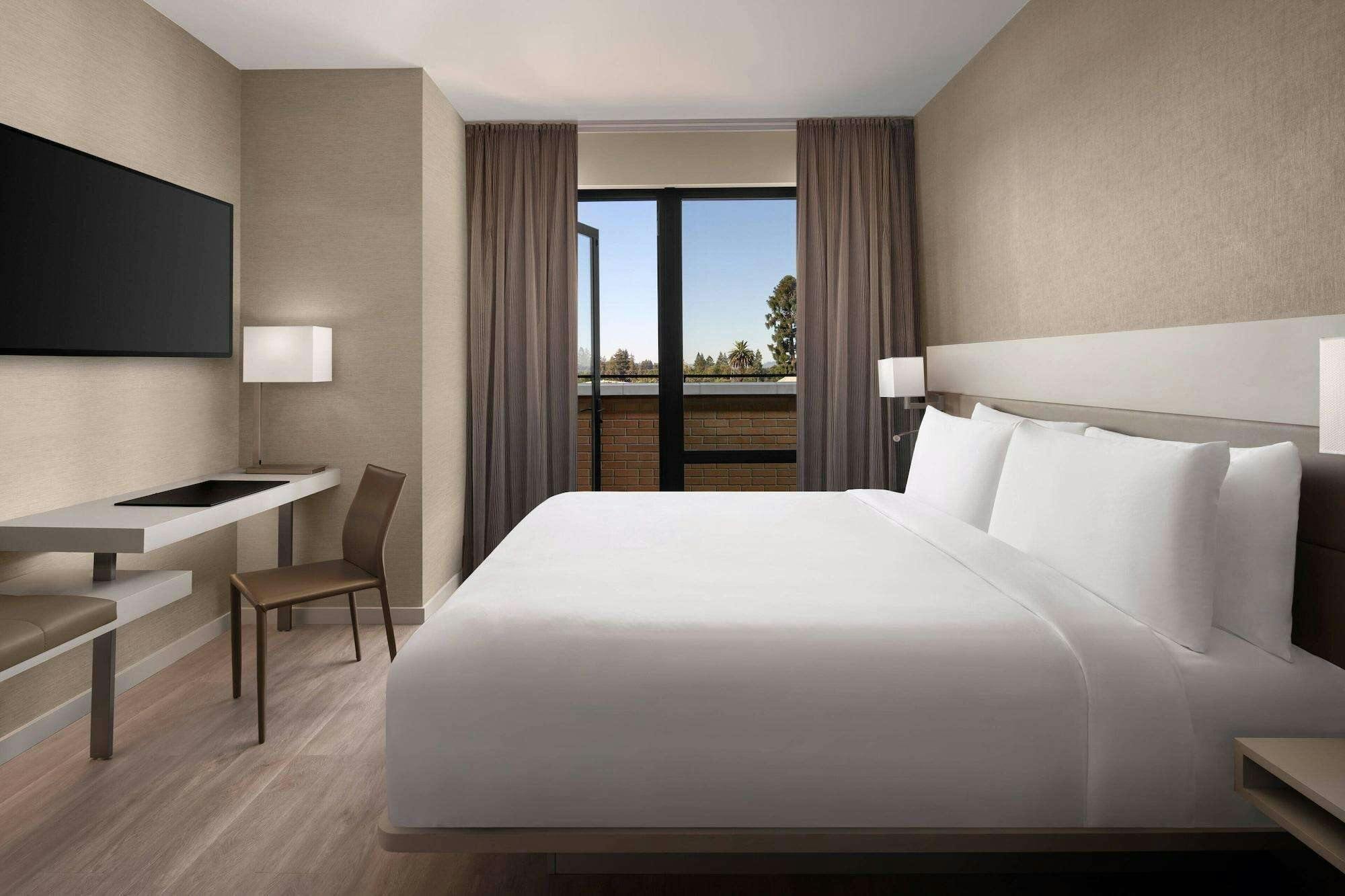 Hotel Ac Santa Rosa Downtown photo 1