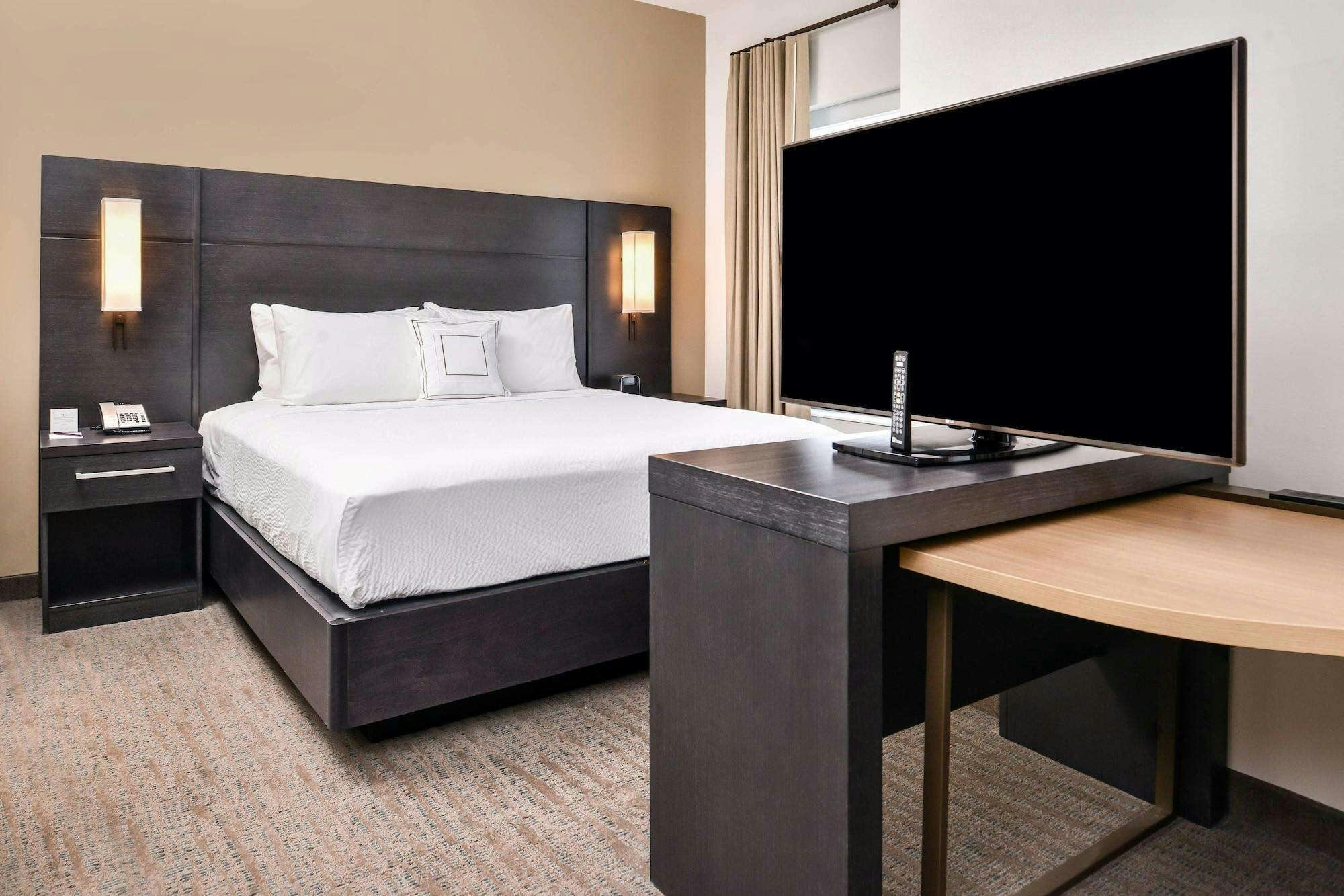 Hotel Residence Inn By Marriott Charlotte Northlake photo 1