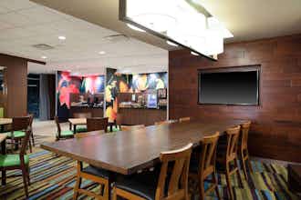 Hotel Fairfield Inn & Suites by Marriott Augusta Washing photo 3