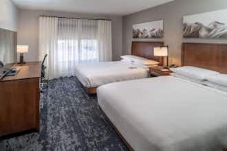 Hotel Delta Hotels By Marriott Huntington Mall photo 3